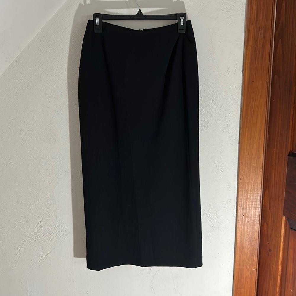 Back Slit Skirt
